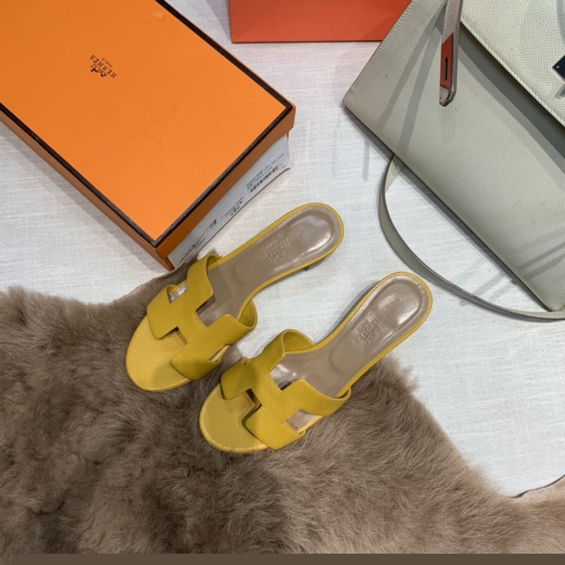 H**mes slippers